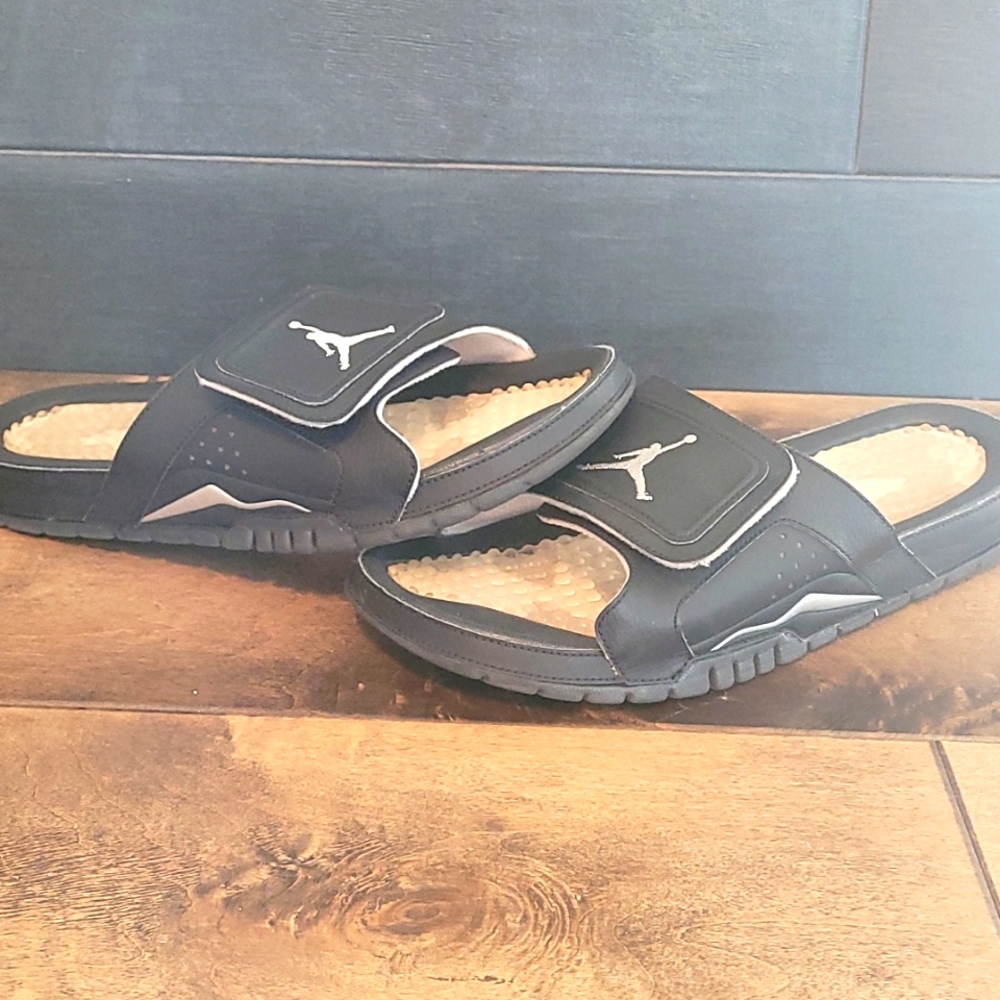 Nike Air Jordan Hydro V Slides Men's Size 11